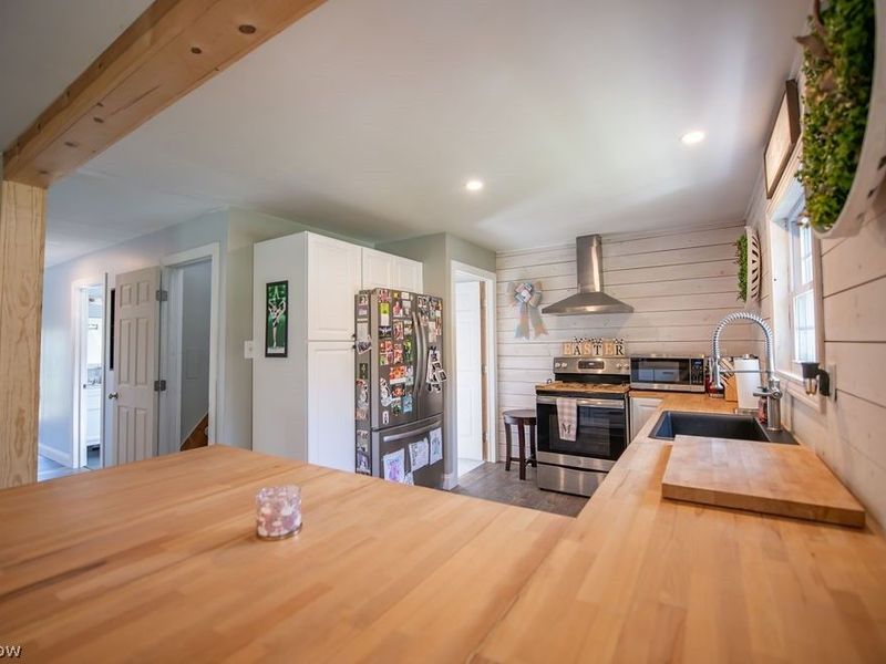 1150 E Beech Street, Alliance, OH 44601 Photo 30