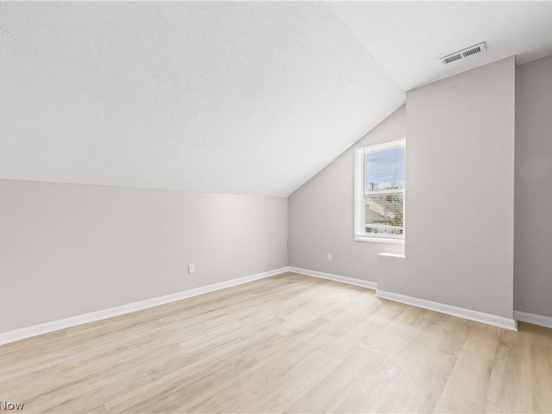 27182 Oriole Avenue, Euclid, OH 44132 Photo 19