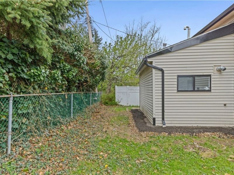 27182 Oriole Avenue, Euclid, OH 44132 Photo 27