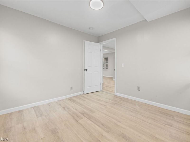 27182 Oriole Avenue, Euclid, OH 44132 Photo 6