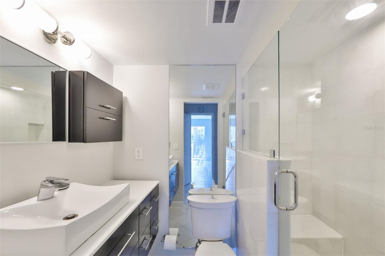 3325 Bayshore Boulevard, Unit E34, Tampa, FL 33629 Photo