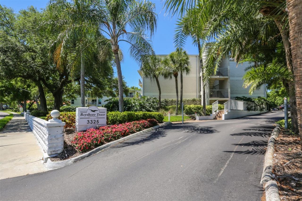 3325 Bayshore Boulevard, Unit E34, Tampa, FL 33629 Photo