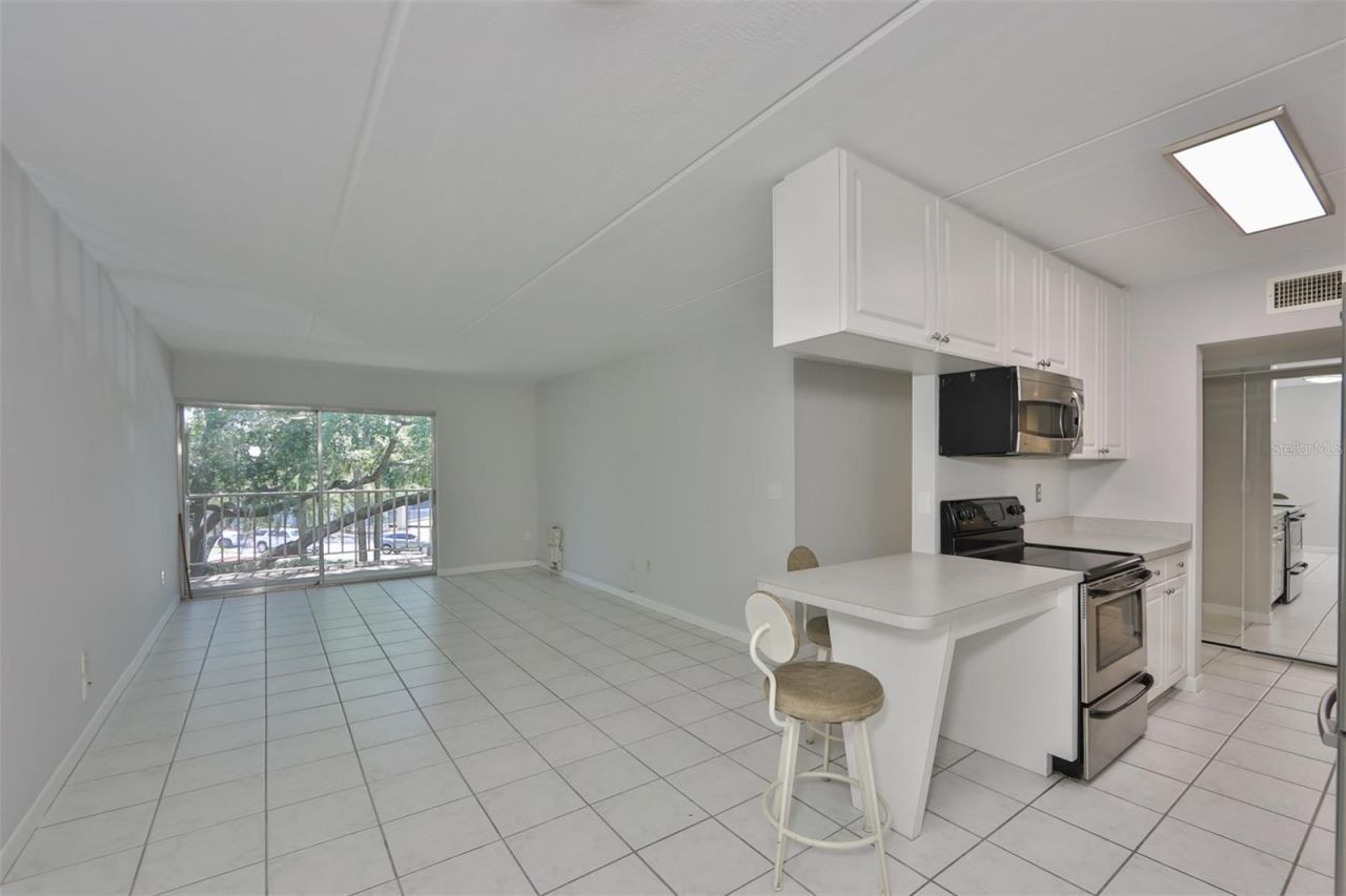 3325 Bayshore Boulevard, Unit E34, Tampa, FL 33629 Photo