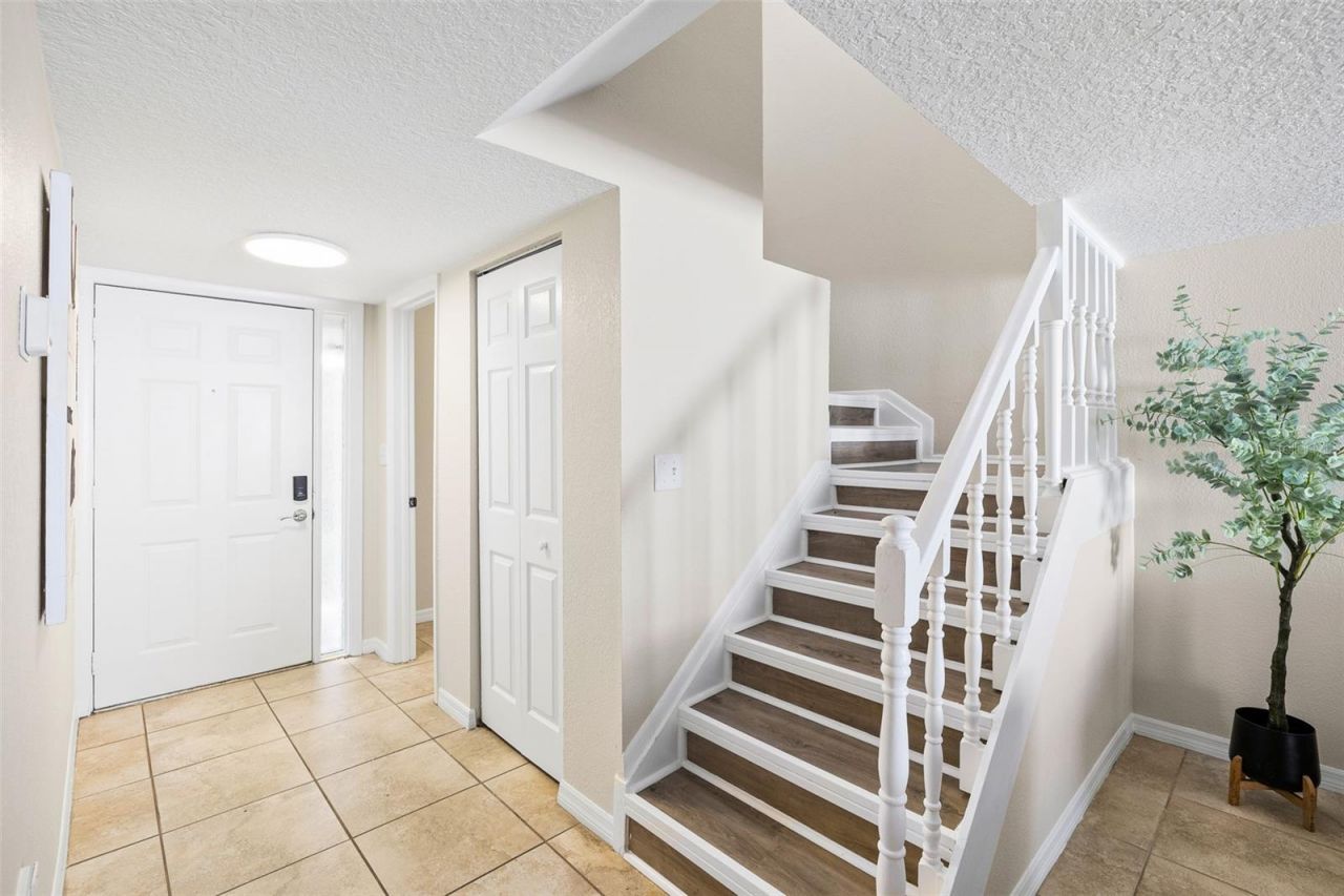 7256 Moffatt Lane N, Pinellas Park, FL 33781 Photo