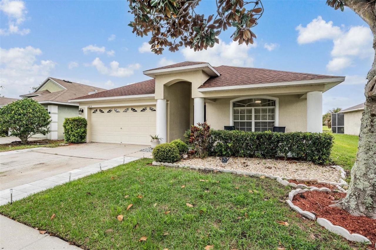 12813 Standbridge Drive , Riverview, FL 33579 Photo