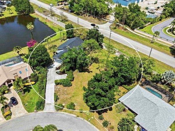 8021 TIMBER LAKE LANE , SARASOTA, FL 34243