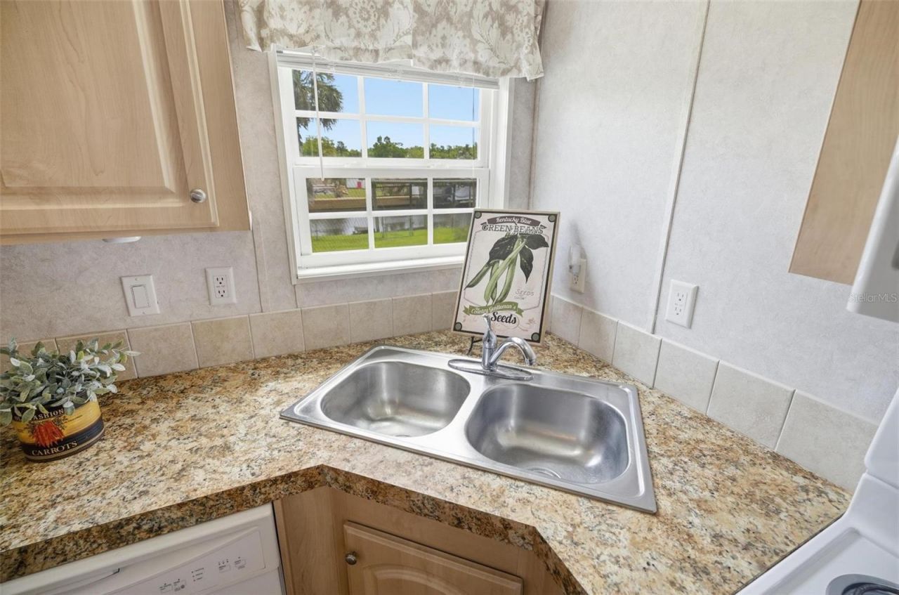 55716 Keith Street, Astor, FL 32102 Photo