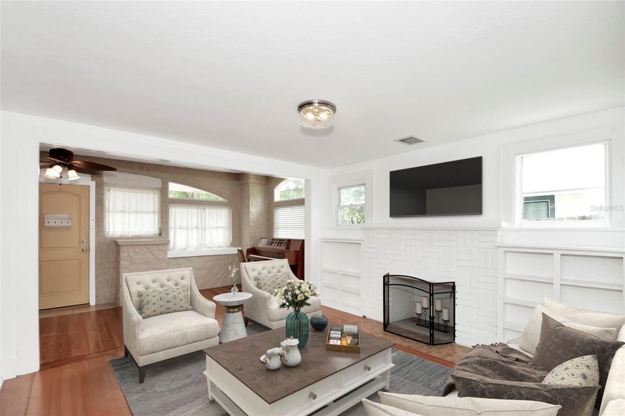 1190 8th Street N, Saint Petersburg, FL 33701 Photo