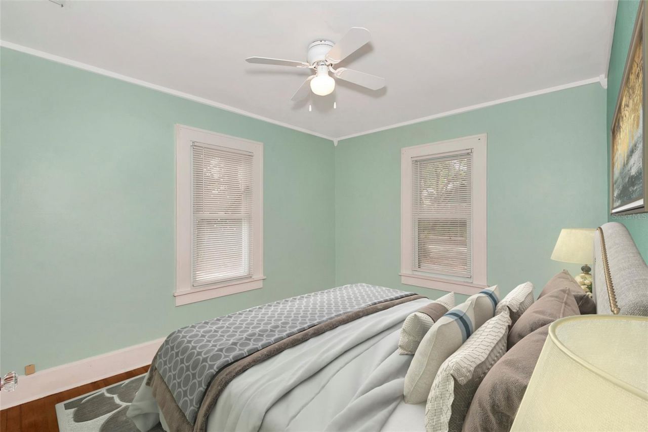 1190 8th Street N, Saint Petersburg, FL 33701 Photo