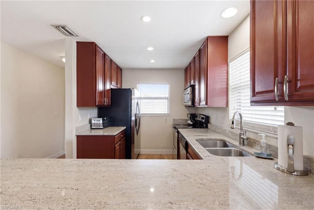 4718 SE 5th Ave, Unit 9, Cape Coral, FL 33904 Photo