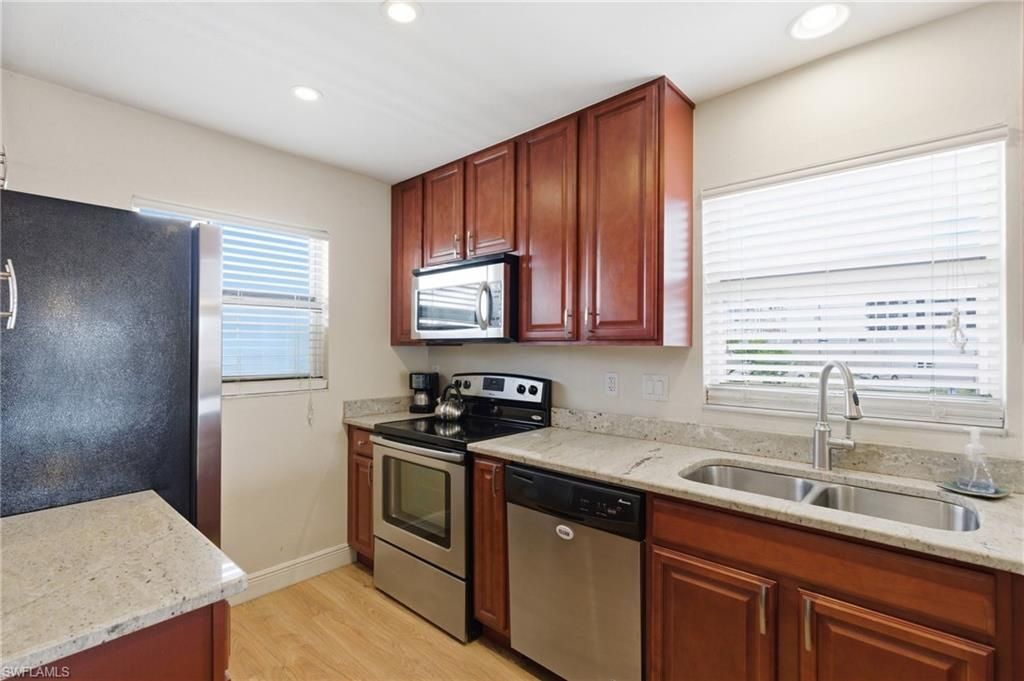 4718 SE 5th Ave, Unit 9, Cape Coral, FL 33904 Photo