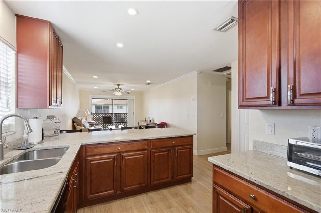 4718 SE 5th Ave, Unit 9, Cape Coral, FL 33904 Photo