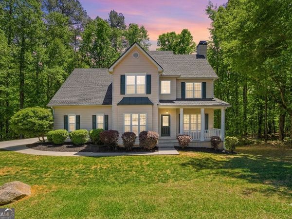 190 Valley Bluff Drive, Fayetteville, GA 30215