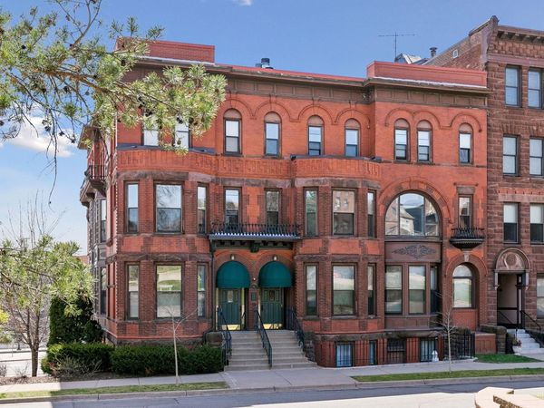 162 College Avenue W, Unit 5, Saint Paul, MN 55102