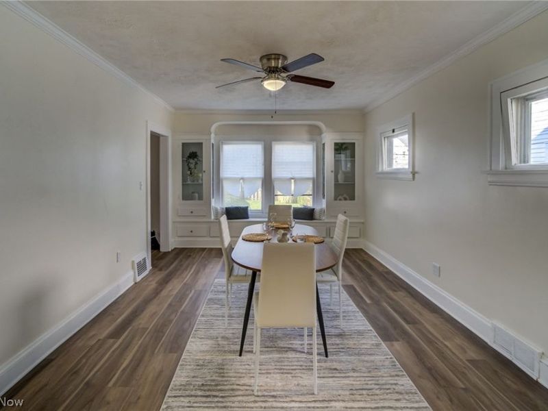 10105 Greenview, Garfield Heights, OH 44125 Photo 10