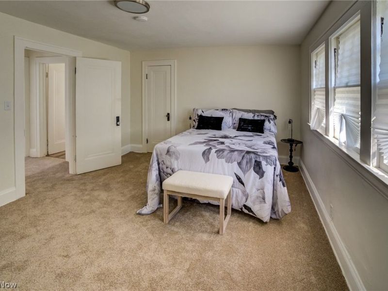 10105 Greenview, Garfield Heights, OH 44125 Photo 24