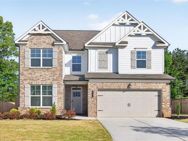 692 Eagles Nest Circle , Auburn, GA 30011