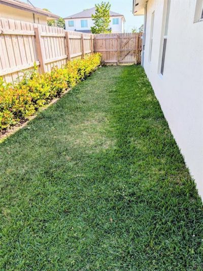 1562-1566 W 26th Court, Riviera Beach, FL 33404 Photo