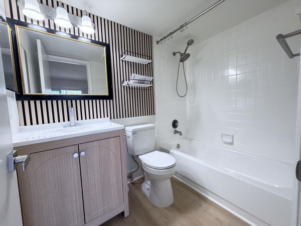 100 SW 132nd Way, Unit 303k, Pembroke Pines, FL 33027