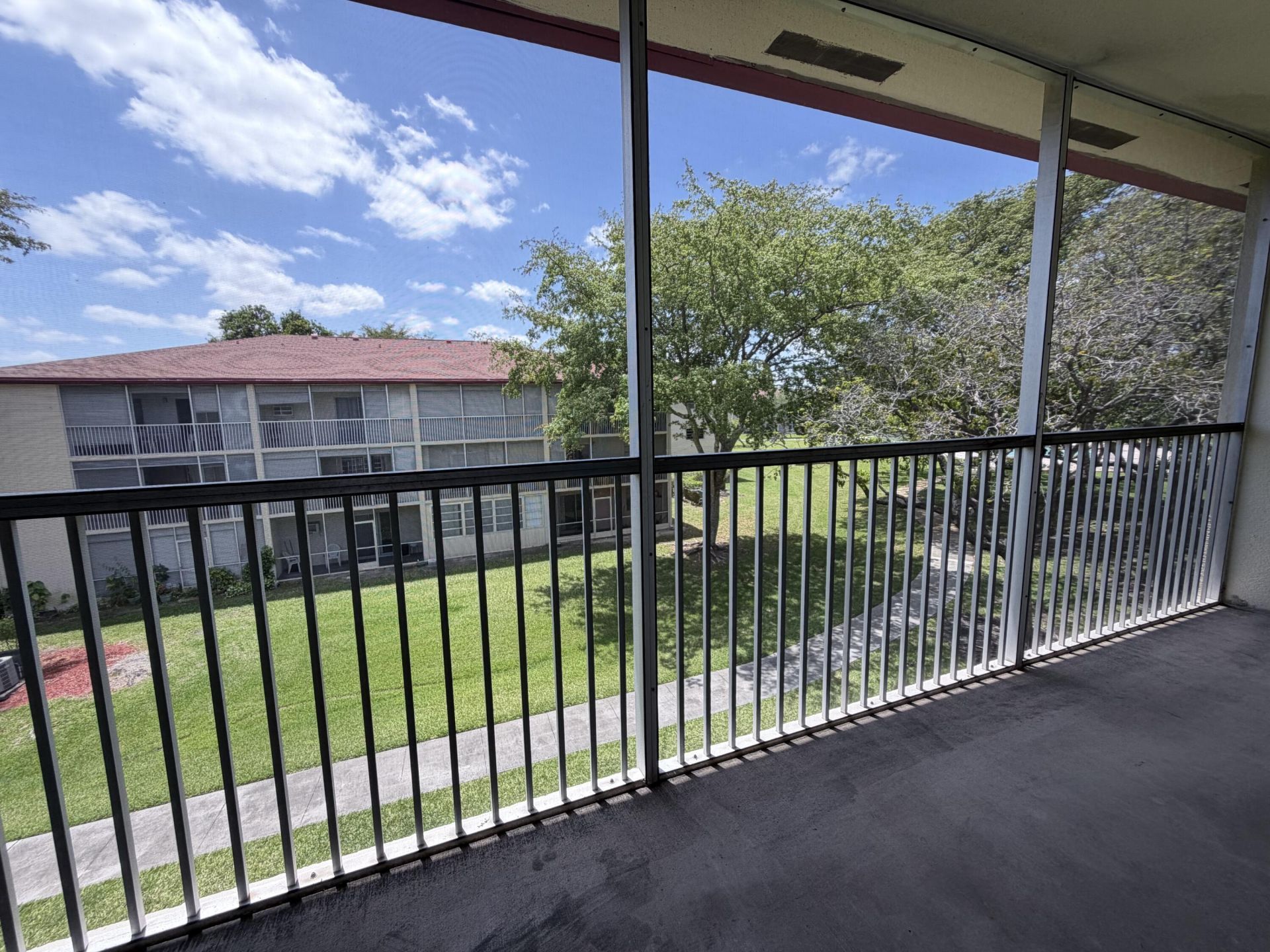 100 SW 132nd Way, Unit 303k, Pembroke Pines, FL 33027 Photo