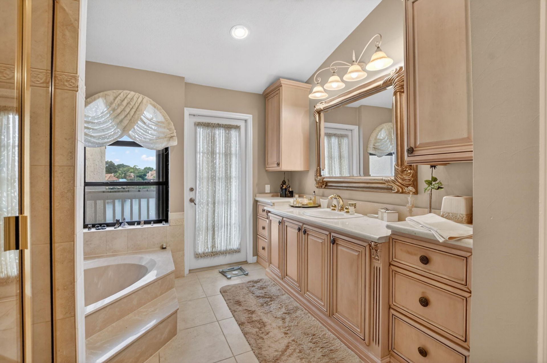 22582 Meridiana Drive, Boca Raton, FL 33433 Photo