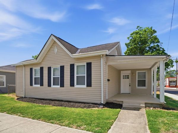 225 N Hill Street, Harrison, OH 45030