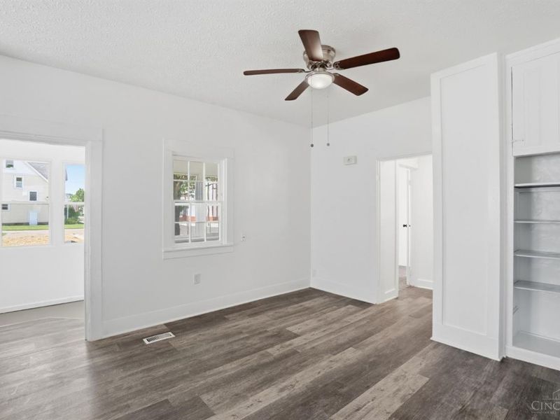 225 N Hill Street, Harrison, OH 45030 Photo 10