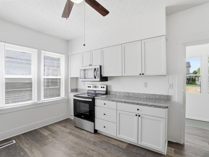 225 N Hill Street, Harrison, OH 45030 Photo 13