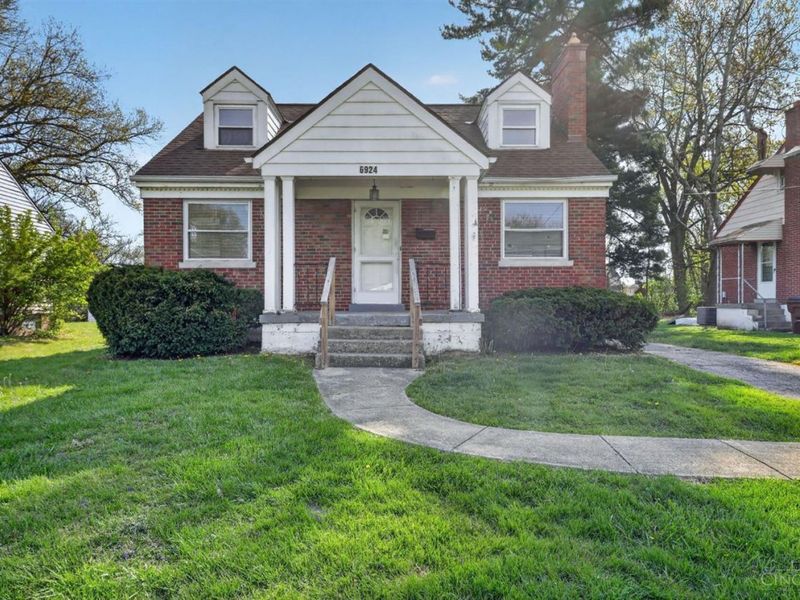 6924 Clovernook Avenue, North College Hill, OH 45231 Photo 1