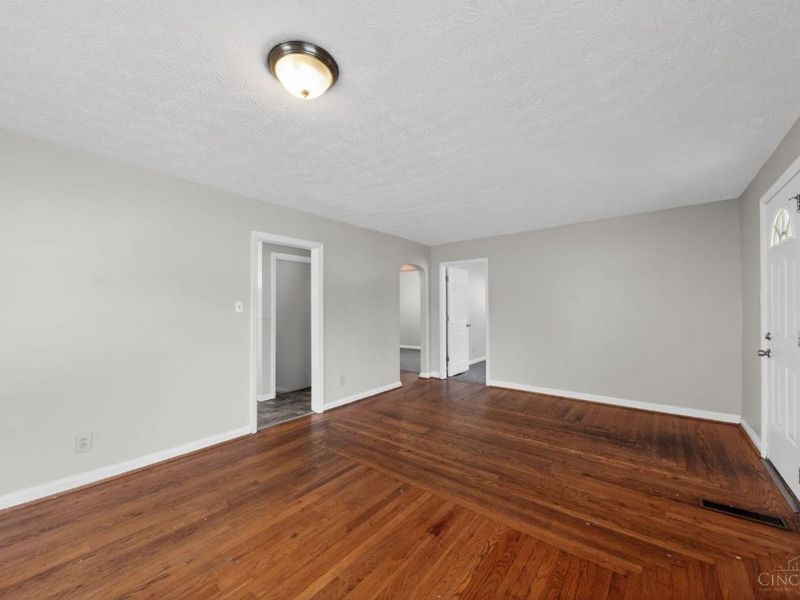 6924 Clovernook Avenue, North College Hill, OH 45231 Photo 6