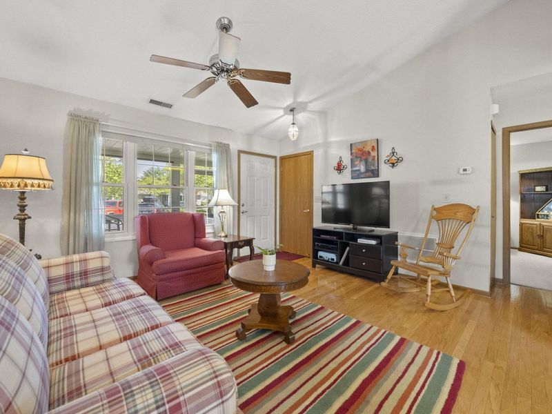 8565 Victoria Meadow Lane, Reynoldsburg, OH 43068 Photo 6