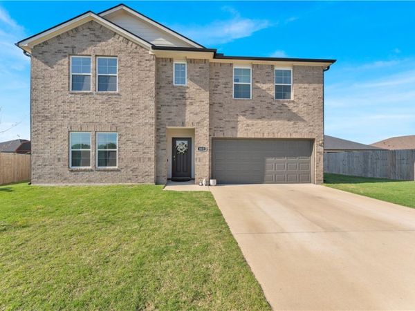 613 W Cattleman Court , Siloam Springs, AR 72761