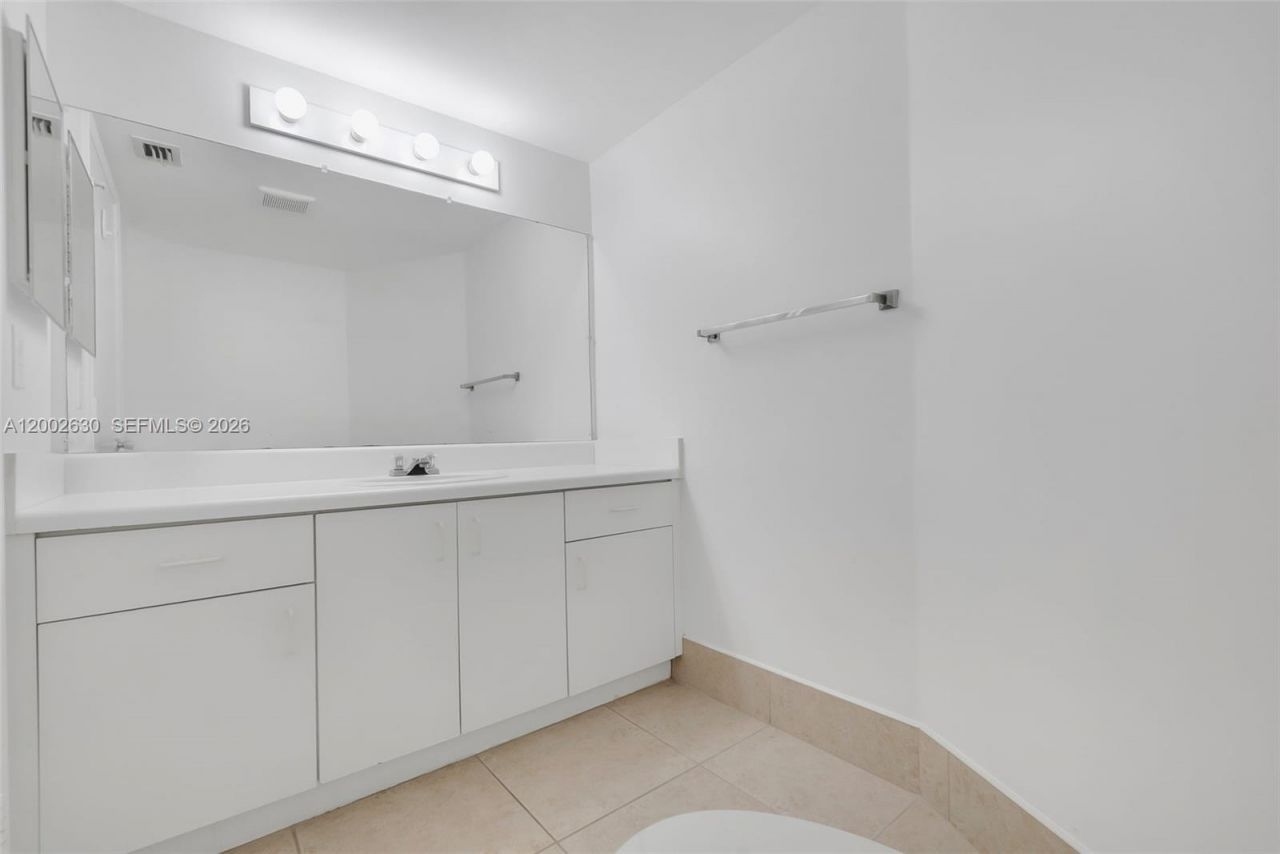 850 SW 138th Ave, Unit 108D, Pembroke Pines, FL 33027 Photo