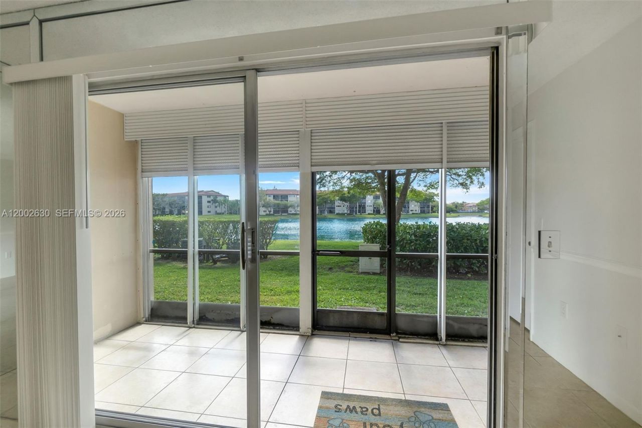 850 SW 138th Ave, Unit 108D, Pembroke Pines, FL 33027 Photo