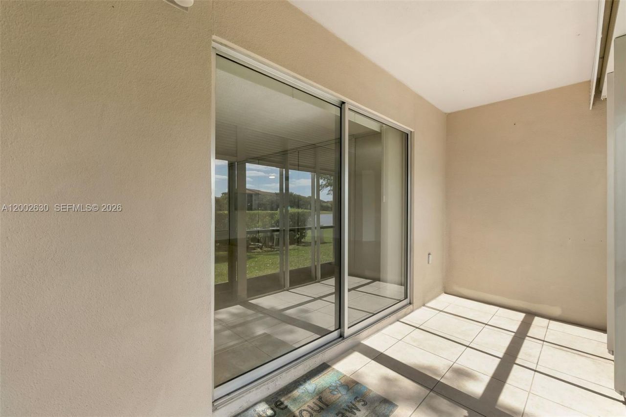 850 SW 138th Ave, Unit 108D, Pembroke Pines, FL 33027 Photo
