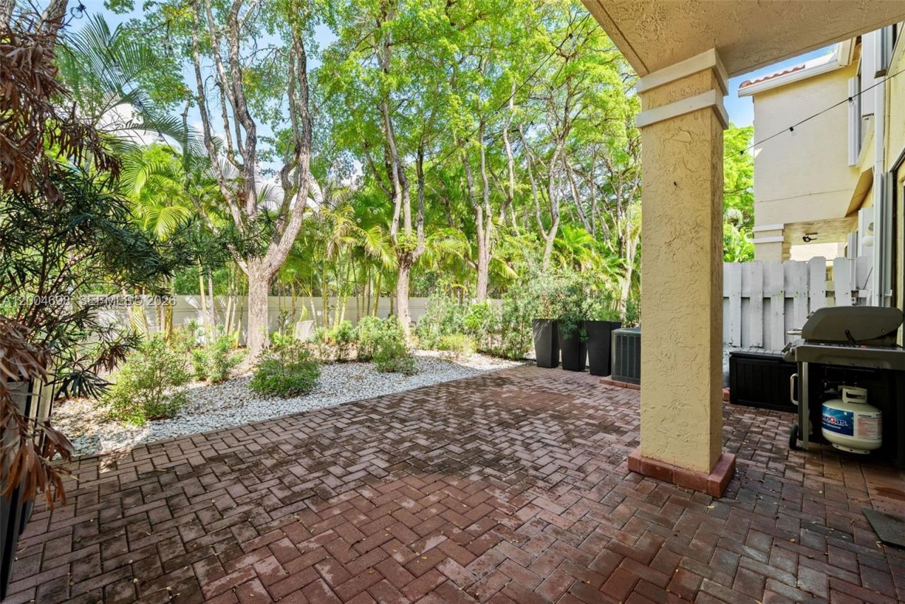 21012 NE 34th Ct , Aventura, FL 33180 Photo