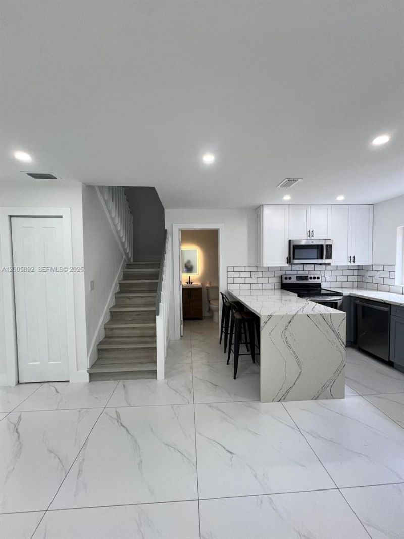 3632 SW 112th Ave , Unit 6-3, Miami, FL 33165 Photo