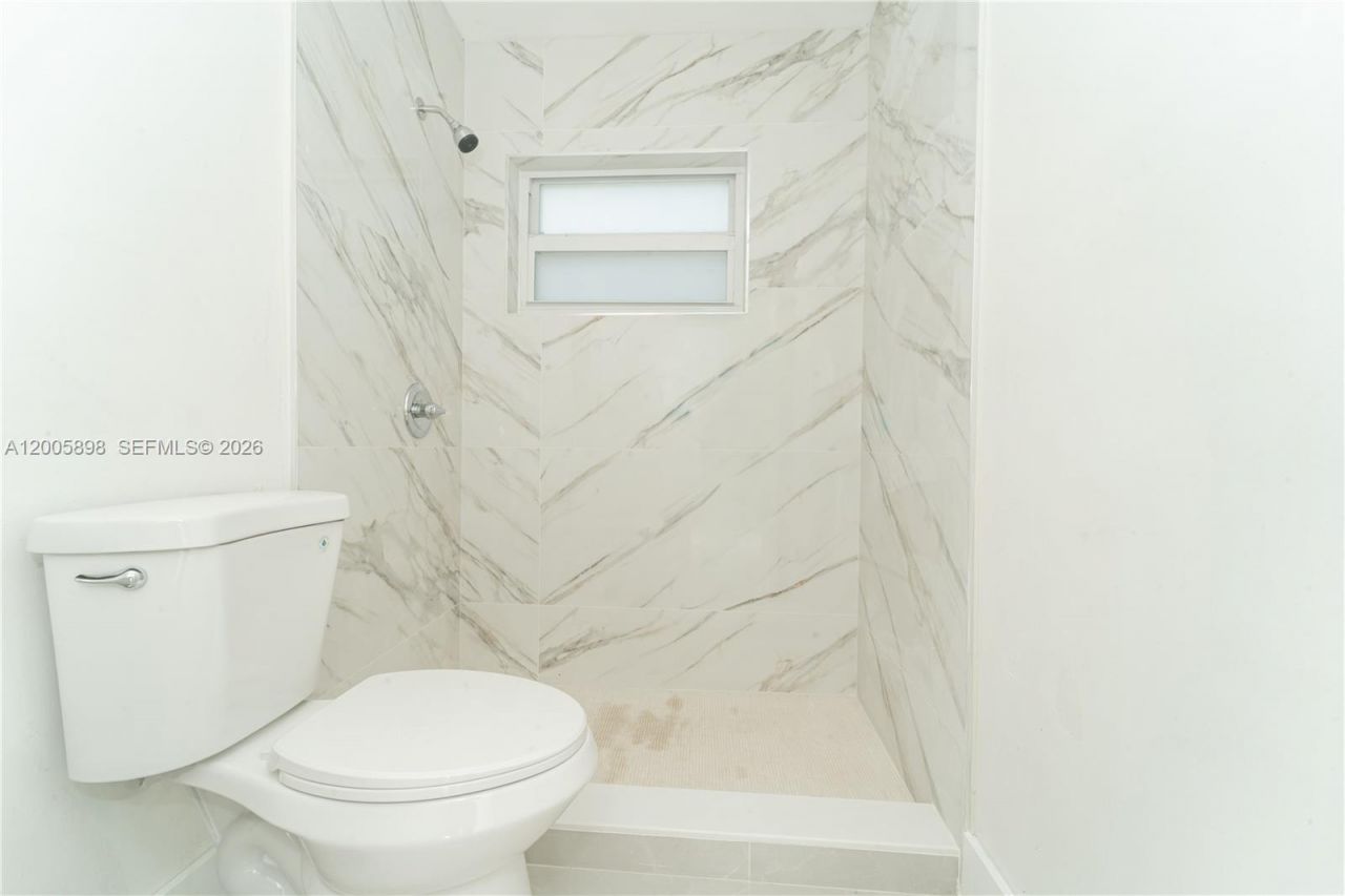 2260 Charleston St , Hollywood, FL 33020 Photo