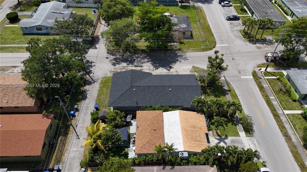 2260 Charleston St , Hollywood, FL 33020 Photo