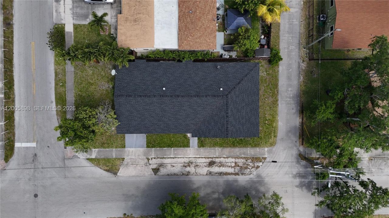 2260 Charleston St , Hollywood, FL 33020 Photo