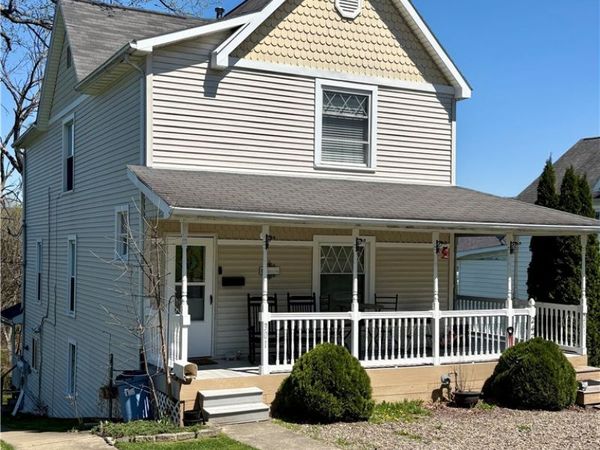 247 W First St , Corning, NY 14830