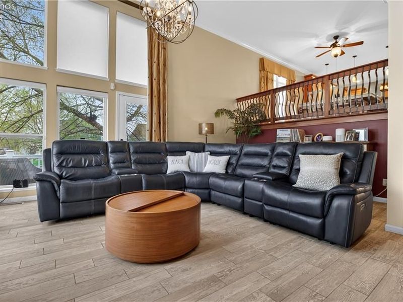 303 Arizona Avenue, Lorain, OH 44052 Photo 17