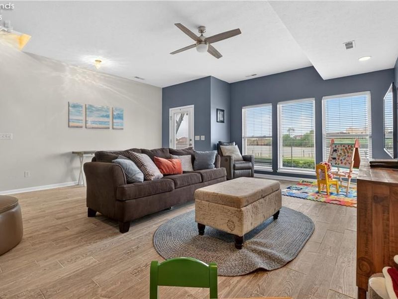 303 Arizona Avenue, Lorain, OH 44052 Photo 35