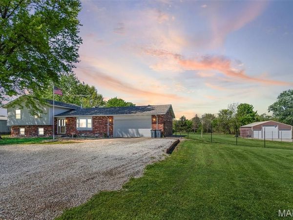 1204 Cemetery, Jerseyville, IL 62052