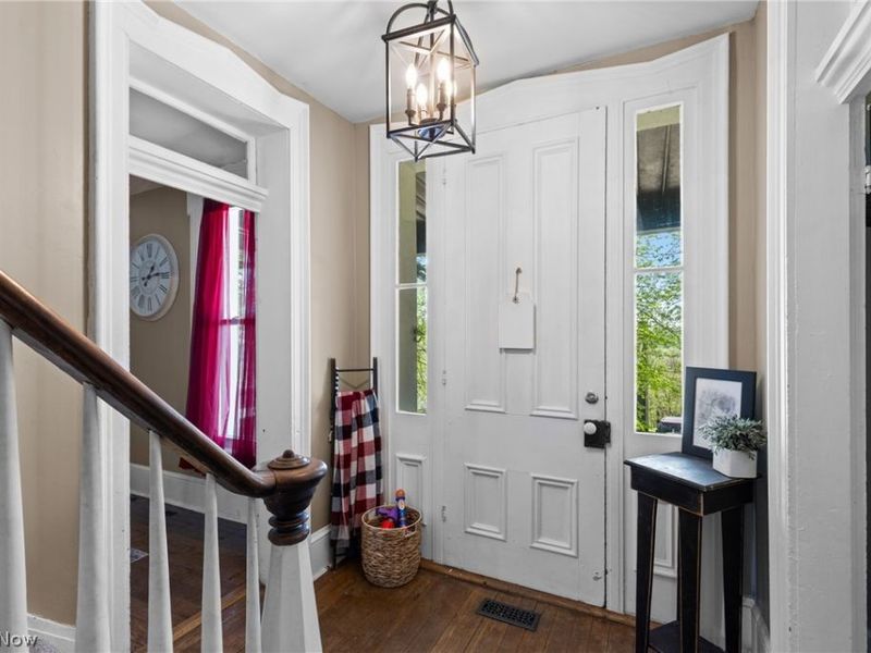 501 W Main Street, Barnesville, OH 43713 Photo 6