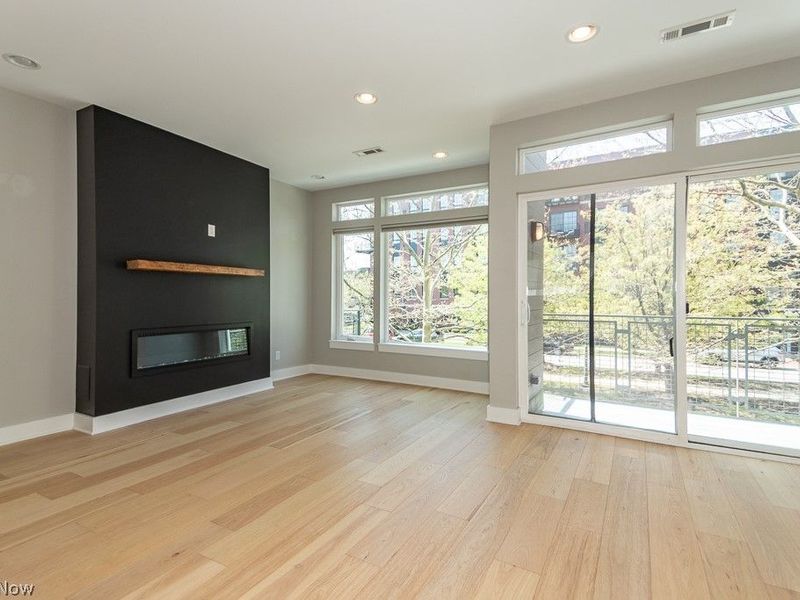 1255 W 75th Street, Cleveland, OH 44102 Photo 12