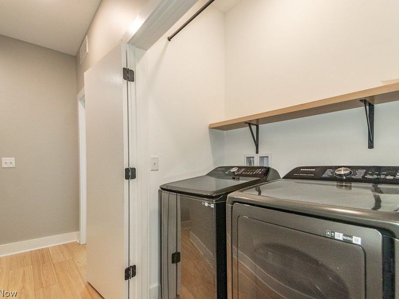 1255 W 75th Street, Cleveland, OH 44102 Photo 29