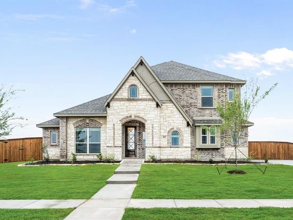 409 Loftsmoor Lane, Red Oak, TX 75154