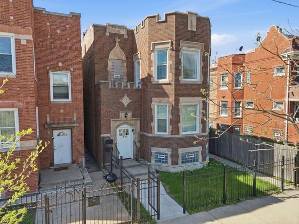 1847 W Garfield Boulevard , Chicago, IL 60636