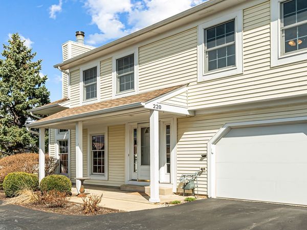 220 Whitewood Drive , Streamwood, IL 60107